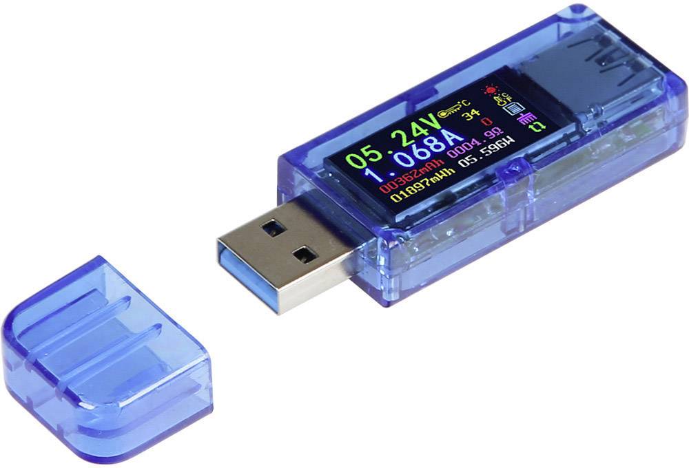 Un dispositivo di misurazione USB blu mostra una tensione di 5,24V e una corrente di 0,68A. Il dispositivo misura i valori elettrici per le porte USB.