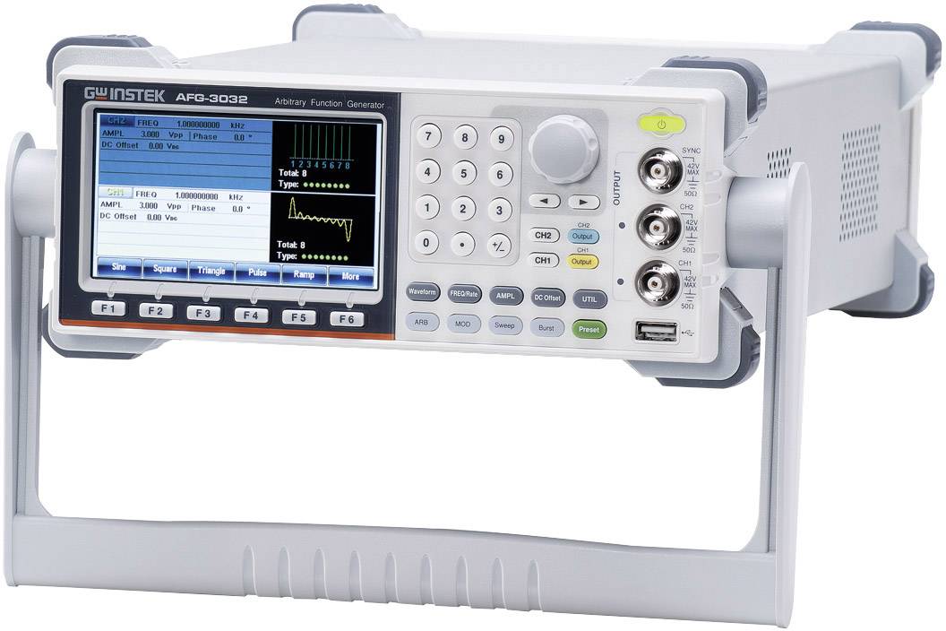 Un generatore di funzioni arbitrarie con display digitale mostra opzioni di forme d'onda e impostazioni. Sono visibili diverse porte di connessione.