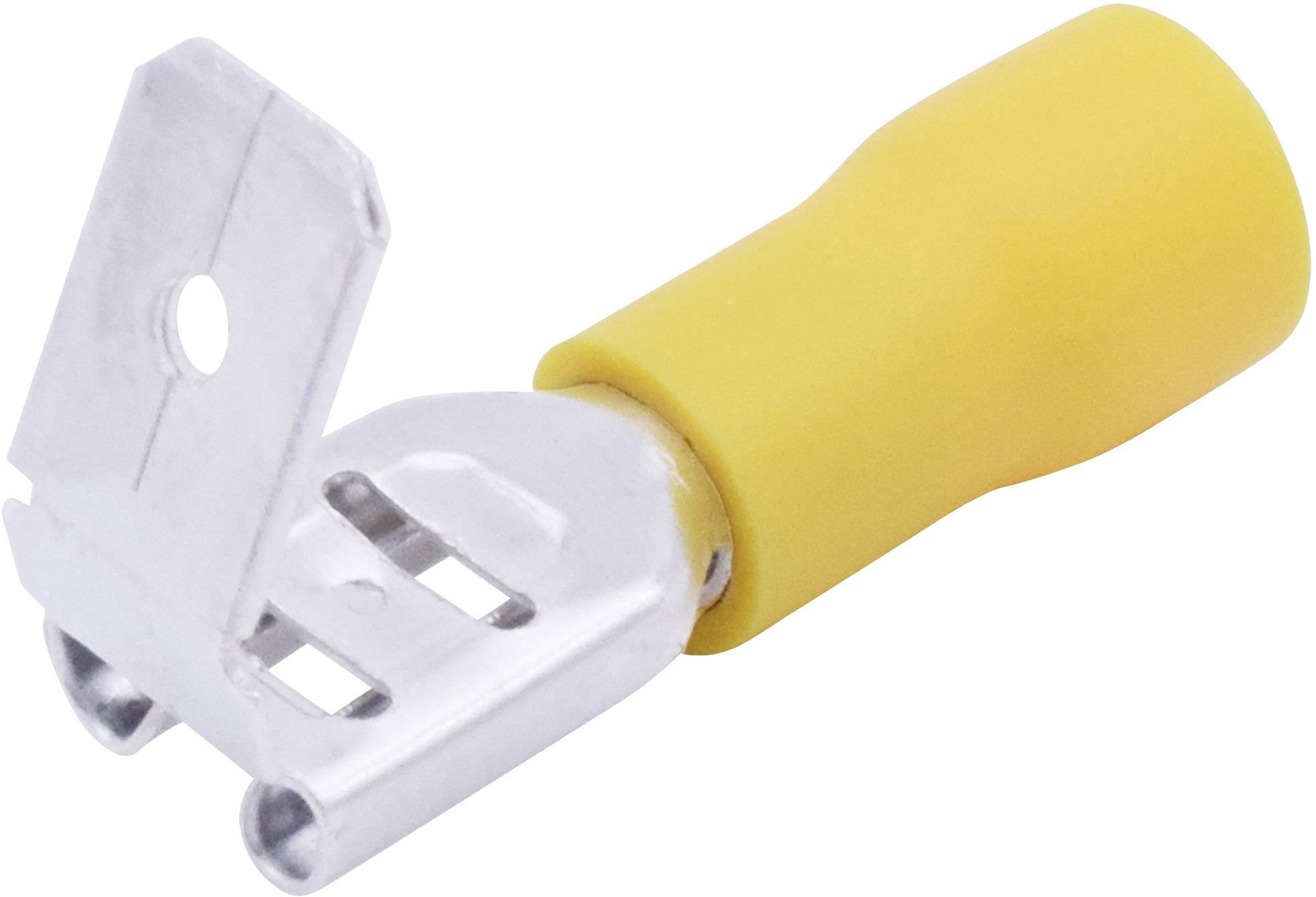 Un connettore piatto isolato con guaina in plastica gialla e connettore metallico. Utilizzato per il collegamento di cavi elettronici.
