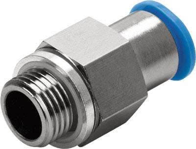 Raccordo metallico con filettatura esterna e anello in ottone blu, utilizzato per collegare tubi o condutture in applicazioni industriali.