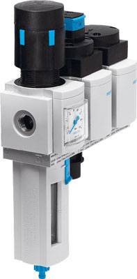 Unità di trattamento aria compressa con filtro e manometro; utilizzata principalmente per la regolazione in sistemi pneumatici.