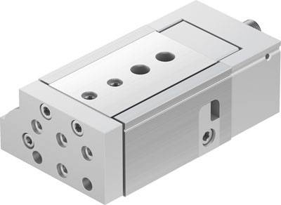 Componente meccanica di precisione in metallo con diversi fori circolari, utilizzata in applicazioni ingegneristiche per il controllo preciso.