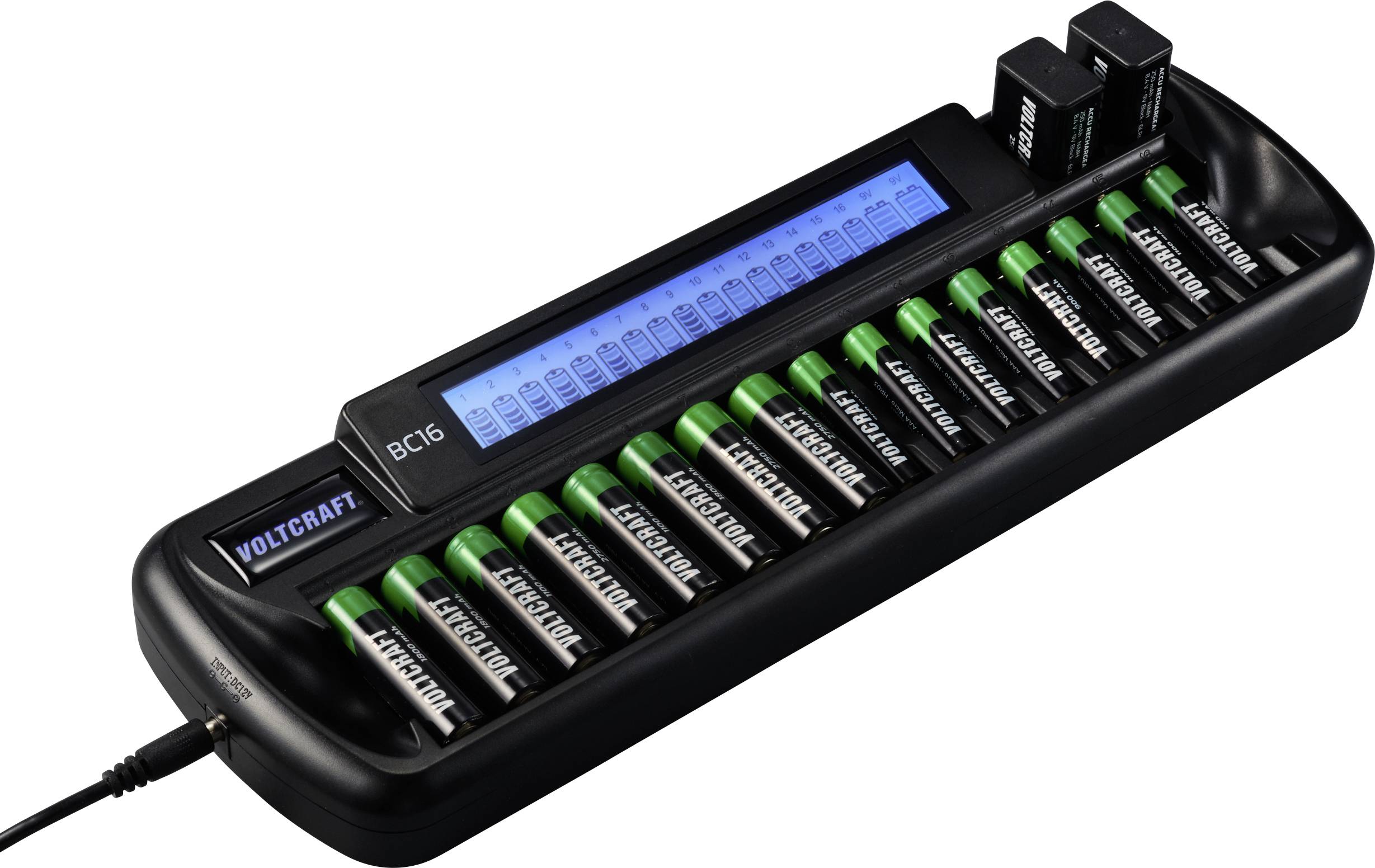 Caricabatterie con display LCD che carica simultaneamente più batterie AA e AAA. Mostra lo stato di carica di ciascuna batteria.