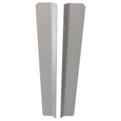 Due coperture metalliche grigie affiancate, ciascuna con estremità superiore smussata, su uno sfondo bianco.