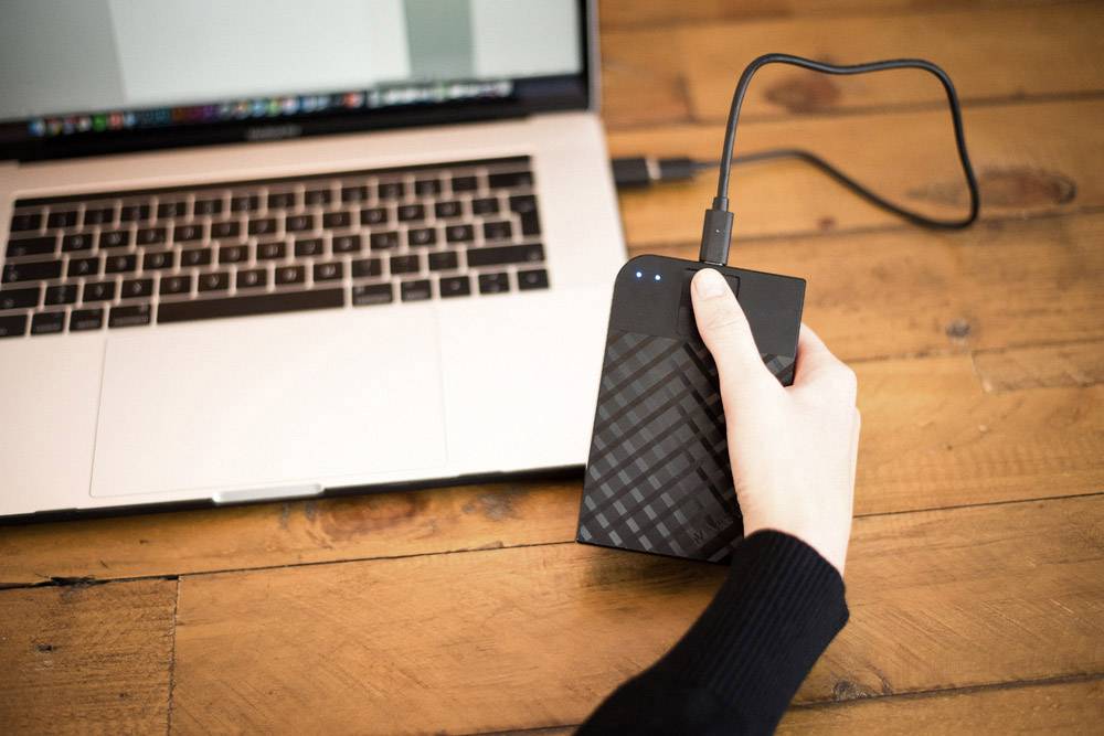 Verbatim Store 'n' Go Fingerprint Secure 2 TB Hard Disk esterno da 2,5" USB 3.2 (Gen 1x1) Nero 53651-1