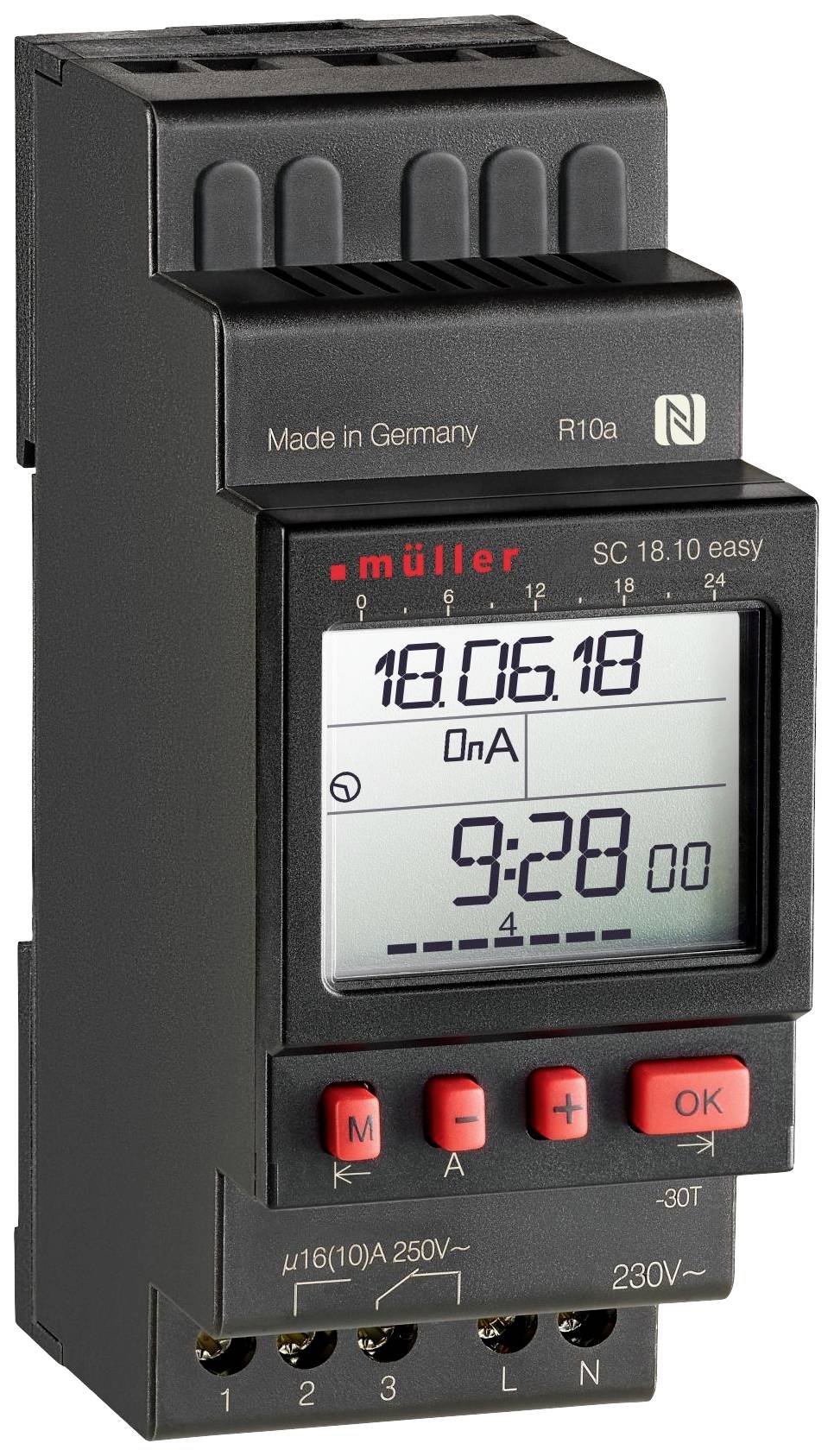 Orologio elettronico con display e tasti, che mostra data e ora. Il dispositivo è progettato per il montaggio in impianti elettrici.