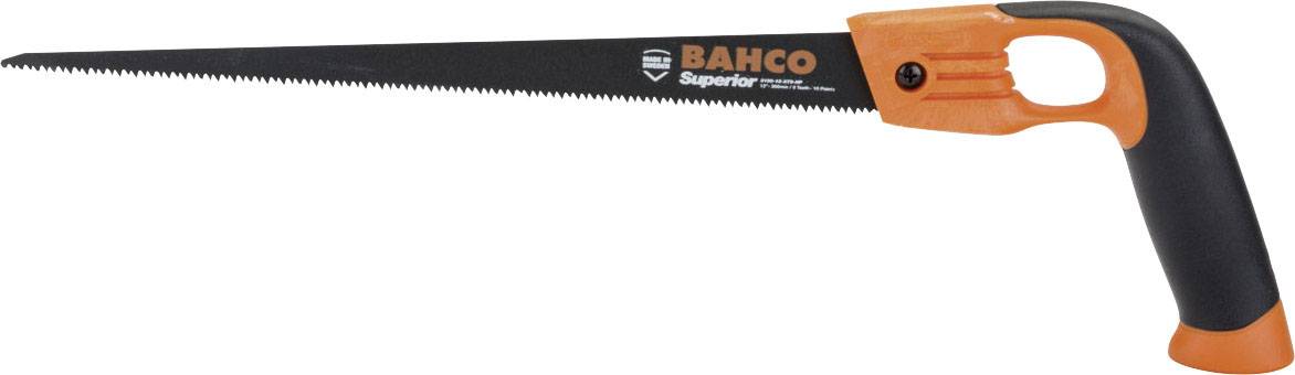 Una sega a sciabola con arco di colore arancione e grigio, dotata di un manico ergonomico e una lama con dentatura fine, viene mostrata di lato.