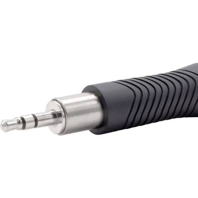 Primo piano di un connettore audio jack da 3,5 mm con impugnatura zigrinata nera.
