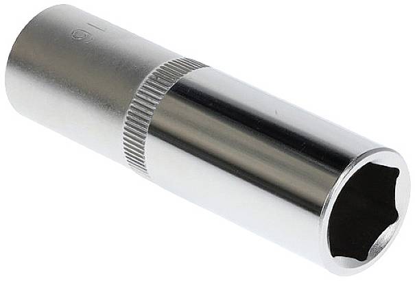 Un dado cromato con apertura esagonale, principalmente realizzato in metallo, utilizzato per connessioni di viti.