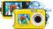 Fotocamera subacquea gialla con display. Sul display sono visibili due persone sorridenti mentre nuotano. A sinistra un goccia d'acqua.