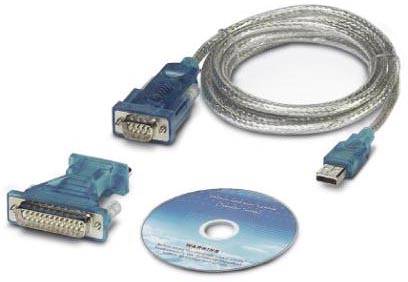 Un set di adattatori da USB a seriale con due adattatori e CD software per collegare dispositivi più vecchi a computer moderni.