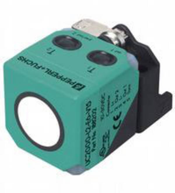 <br> Pepperl+Fuchs<br> Sensore<br> Ultrasuoni<br> <br> <br> PNP<br> UC2000-L2-E6-V15<br> <br>