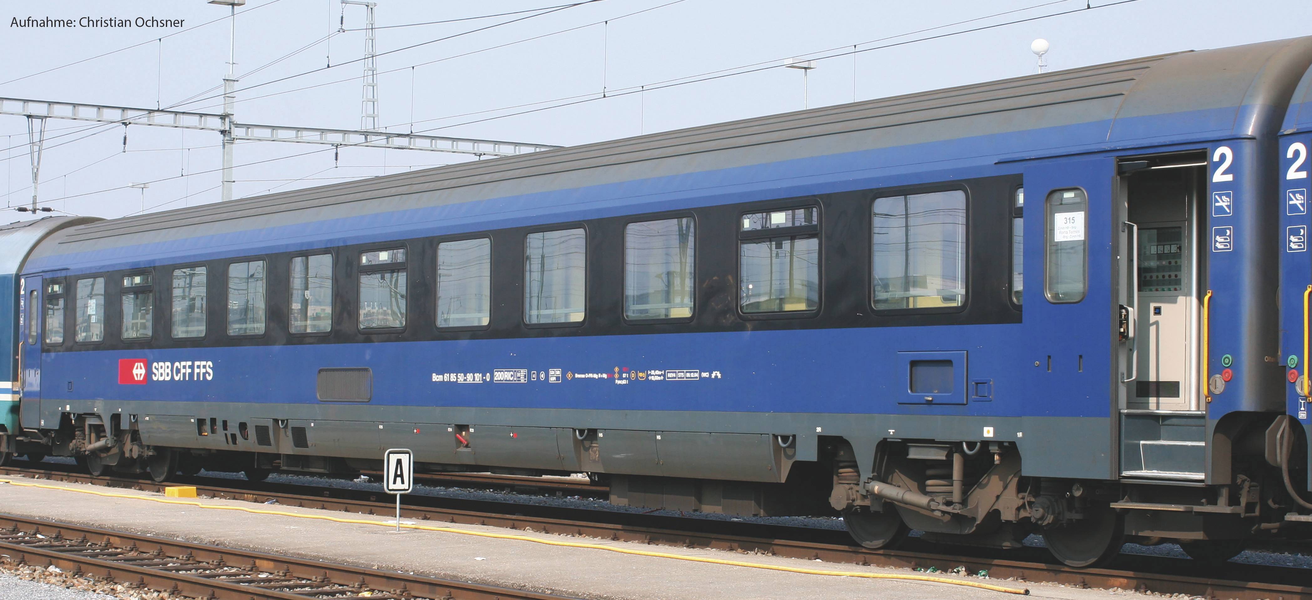 H0 InterCity carrozze di canto delle FFS Piko H0 58683