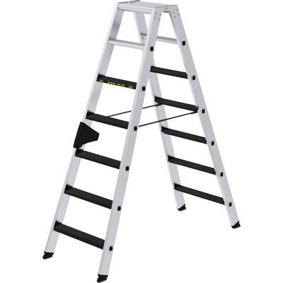 Scala in alluminio, pieghevole, con gradini neri antiscivolo, adatta per uso interno ed esterno.