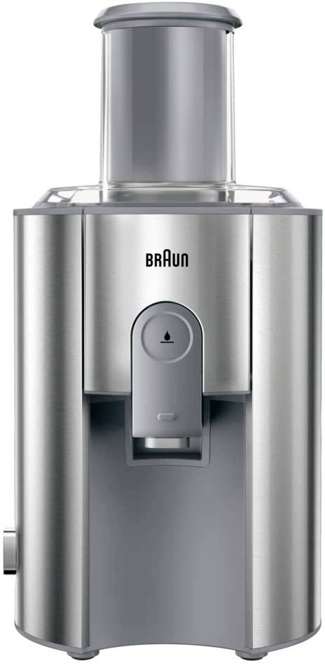 Un estrattore di succo argentato dal design affusolato, con un'ampia apertura di riempimento e un interruttore frontale.