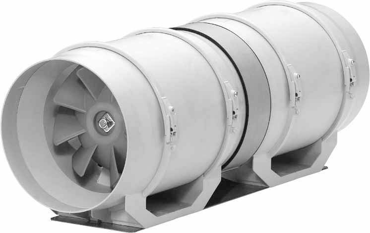 Un ventilatore cilindrico con più stadi di ventilazione montato su un piedistallo. Adatto per applicazioni di ventilazione industriale.