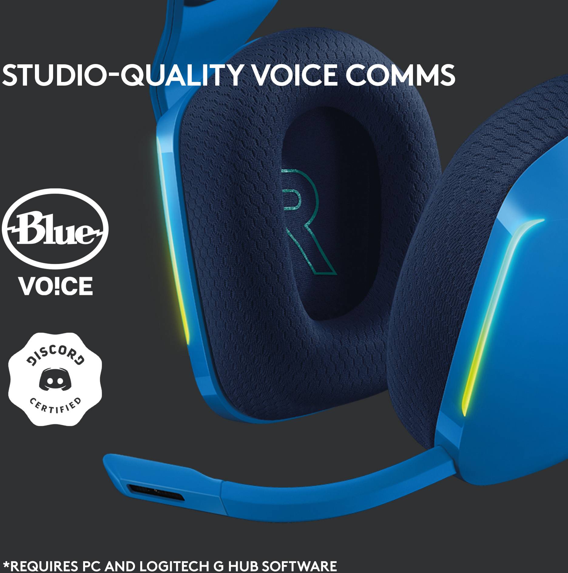 Cuffie blu con microfono, testo: 'Comunicazione chat in qualità da studio', certificate Blue Voice e Discord.