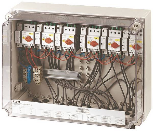 Eaton 168104 SOL30X6-SAFETY-MC4-U(230V50HZ) Sezionatore DC per vigili del fuoco 1 pz.