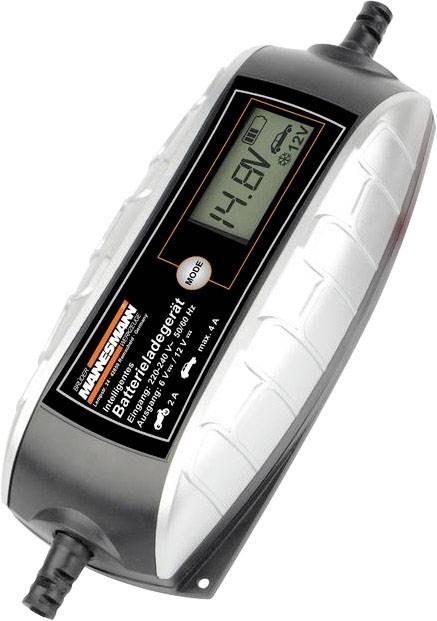 Caricabatterie per batterie da 6V/12V con display LCD. Mostra 14,8V, adatto per batterie di auto e moto, corrente di carica massima 3,8A.