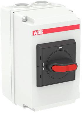 Interruttore elettrico principale in un involucro bianco con leva rossa, contrassegnato con 'I' per Acceso e 'O' per Spento.