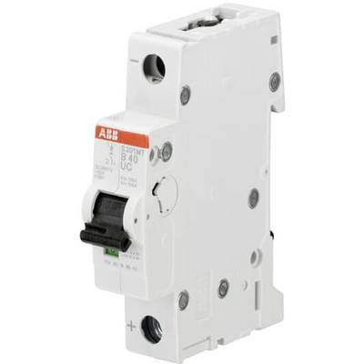 Un interruttore automatico bianco con interruttore a leva e dettagli tecnici stampati. La marcatura mostra 'B40' e il logo 'ABB'.