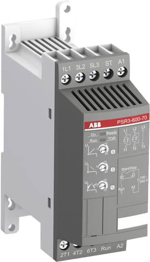 Un modello di contattore ABB, di colore grigio, con più connessioni e indicatori di controllo, idoneo per installazioni elettriche.