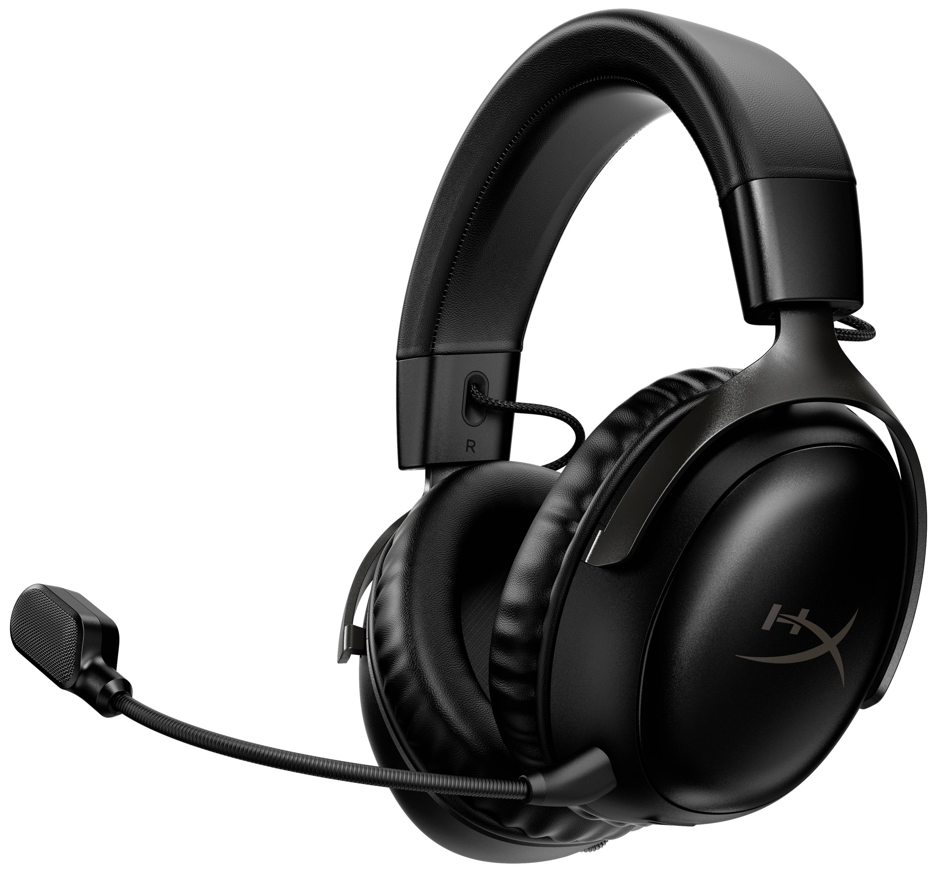 Un headset da gaming nero con microfono sul lato sinistro, fascia per la testa imbottita e padiglioni auricolari con il logo HyperX.