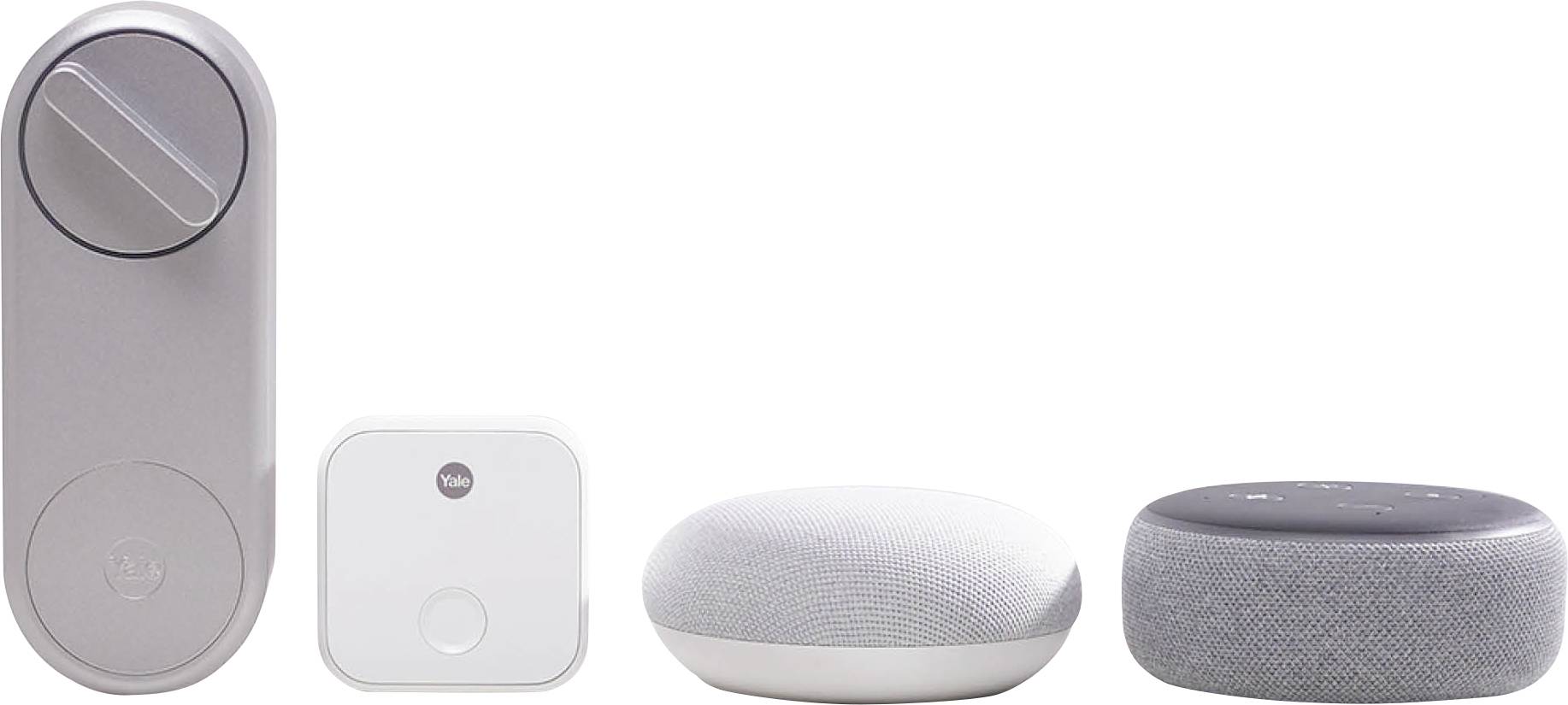 Set di dispositivi smart home: Serratura intelligente per porta, dispositivo di controllo e due altoparlanti intelligenti, posizionati uno accanto all'altro su sfondo bianco.