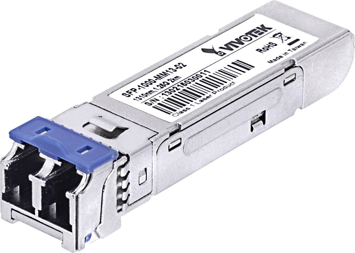 Un connettore modulare SFP metallico con blocco blu e specifiche tecniche stampate.