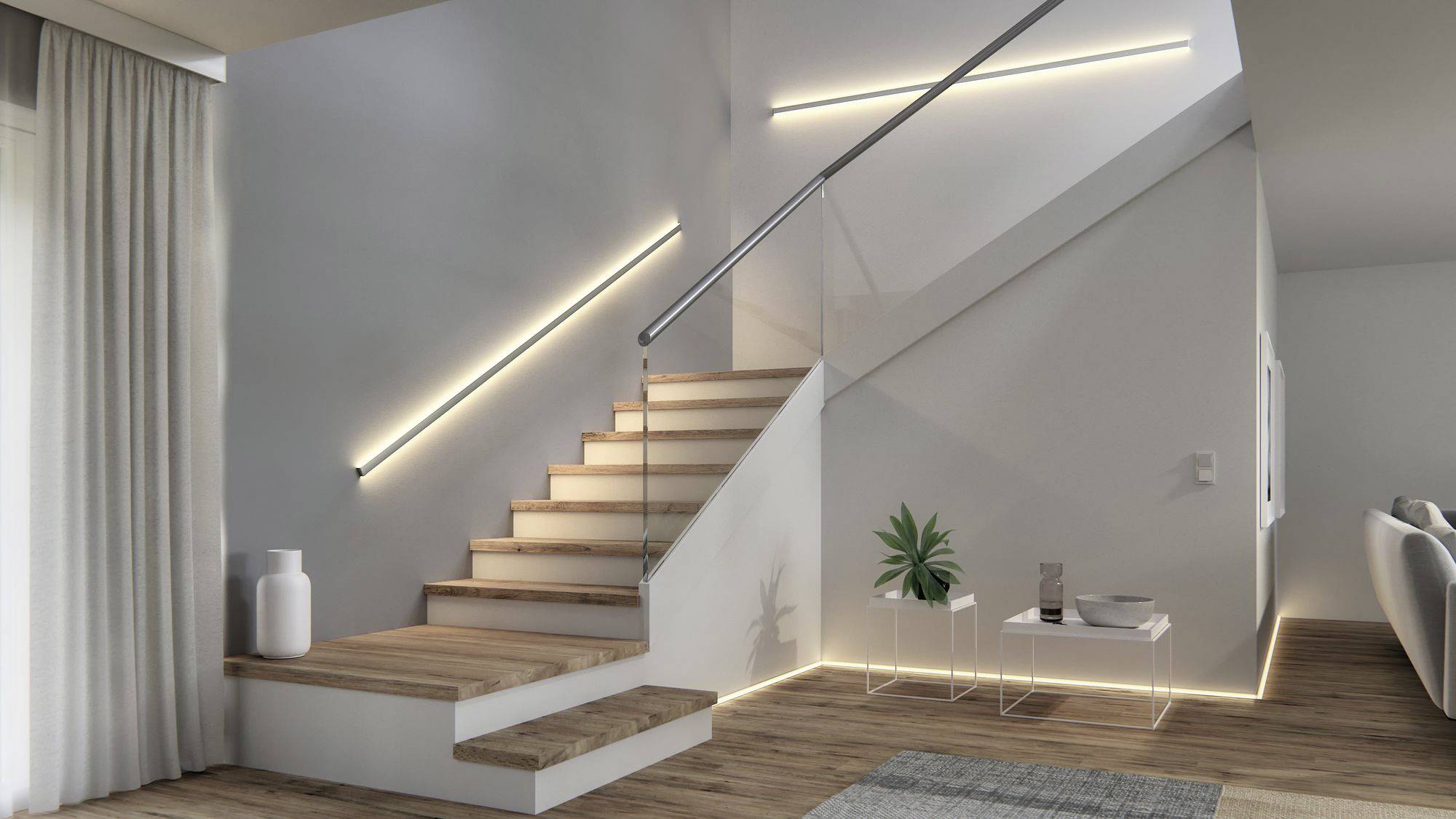 Una scala moderna con gradini in legno e ringhiera in vetro, illuminata da sottili applique a parete in un soggiorno elegante.