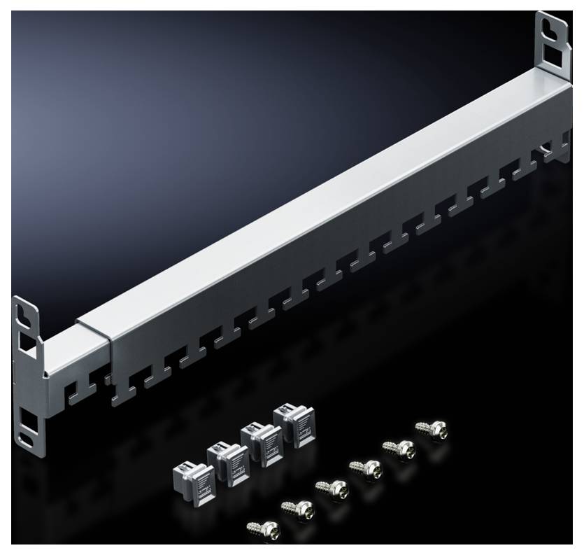 Un pannello di gestione cavi in argento per rack server con più fessure per il passaggio dei cavi. Cinque tasselli metallici e viti sono posizionati davanti.