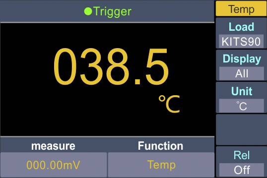 Strumento di misura con display digitale che mostra '038.5 °C'. Opzioni di controllo a destra: 'Temp', 'Carica KITS90', 'Mostra Tutto', 'Unità °C', 'Rel Off'.