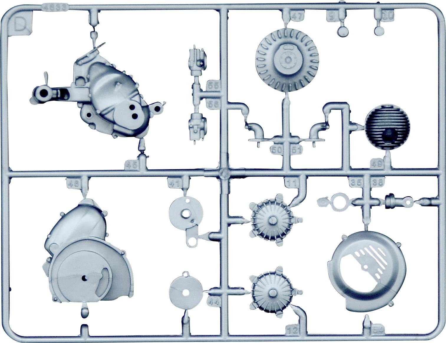 Un kit di modellismo in plastica con vari componenti include parti di un motore, assemblabili senza colla.