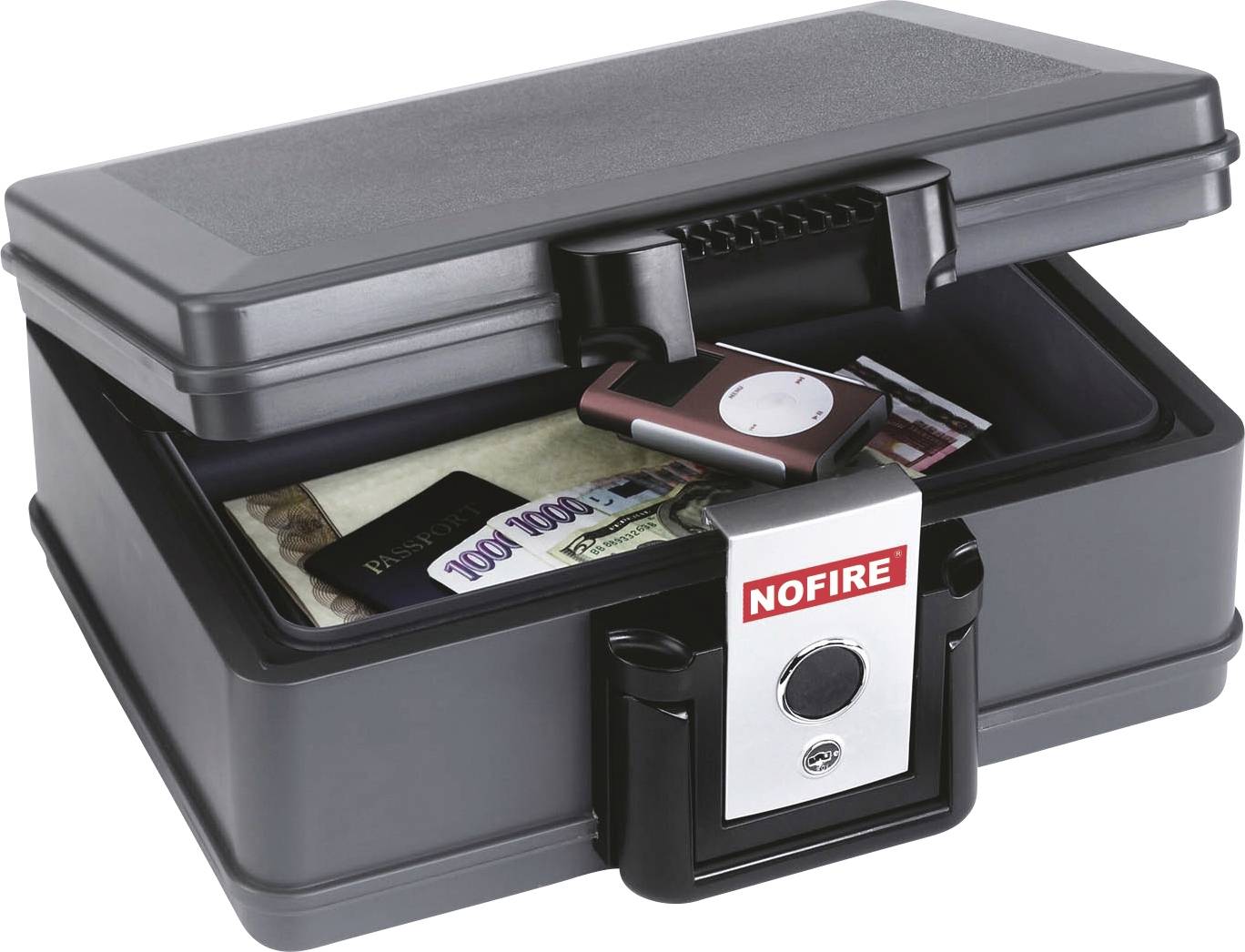 Una cassaforte aperta mostra banconote, un lettore musicale portatile e documenti conservati al suo interno in modo sicuro.