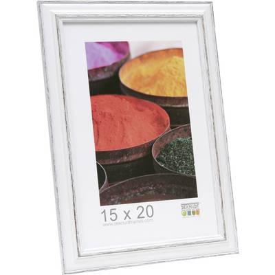 Diversi contenitori con polvere colorata in rosso, arancione, viola e verde. Cornice in legno con scritta '15 x 20' in basso. Ideale per la decorazione d'interni.