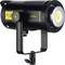 Un proiettore studio professionale nero con accento giallo e luce LED dimmerabile su un treppiede regolabile.