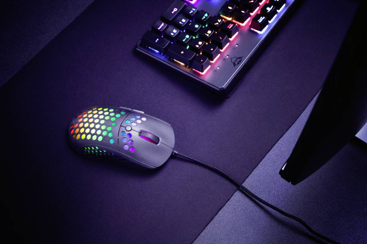 Trust GXT960 graphin lightweight Mouse USB Nero 6 Tasti 200 dpi, 10000 dpi Illuminato-10