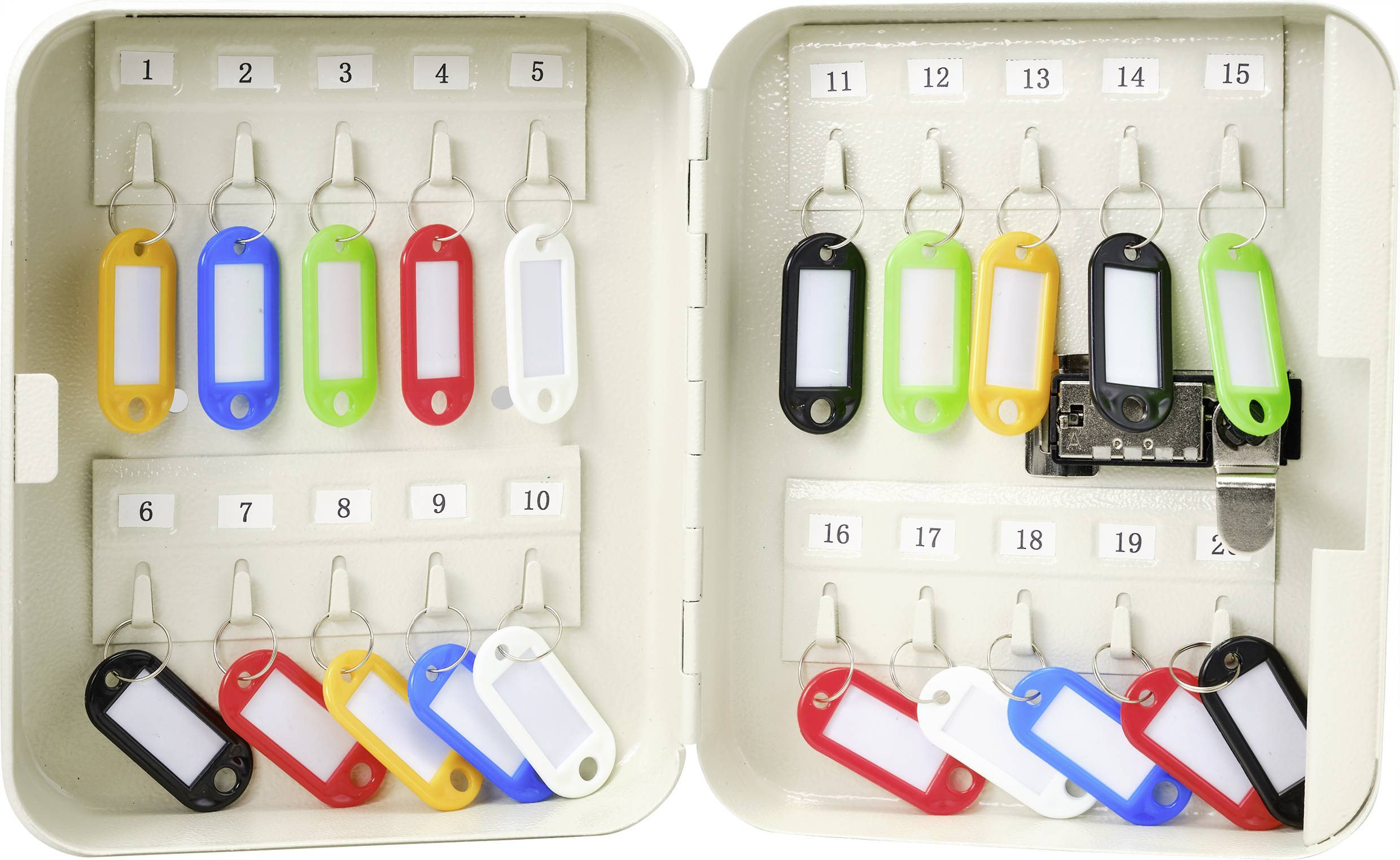 Un portachiavi metallico con ganci numerati e portachiavi colorati da 1 a 20; un lucchetto è visibile.