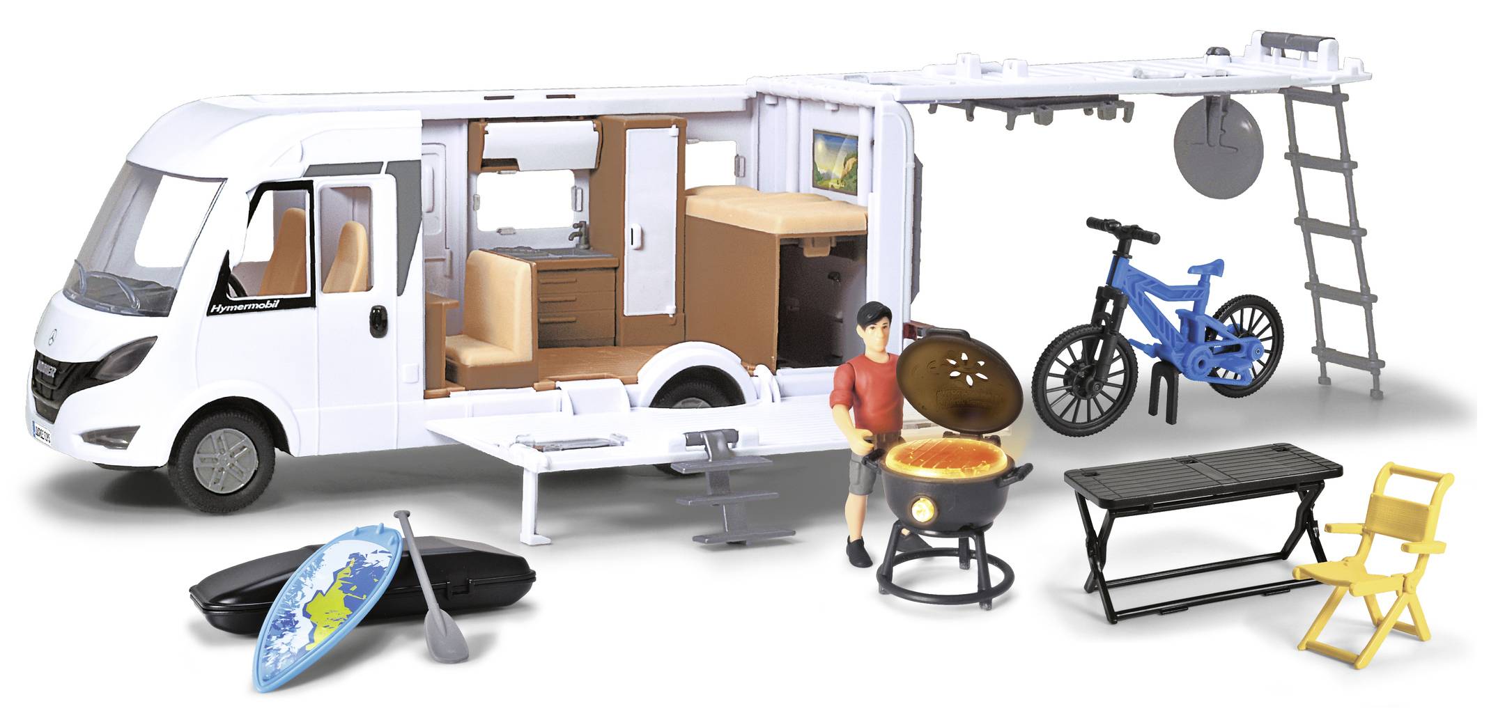 Giocattolo camper con lato apribile che mostra l'interno. Davanti ci sono delle figurine, un barbecue, una bicicletta, un tavolo e una sedia.