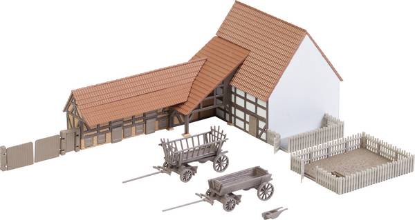 Edificio agricolo con accessori Faller 232371 N