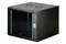 Un rack server nero con porta in vetro e dettagli verdi, dotato di ventole di raffreddamento sulla parte superiore e un fermo bloccabile, idoneo per apparecchiature IT.