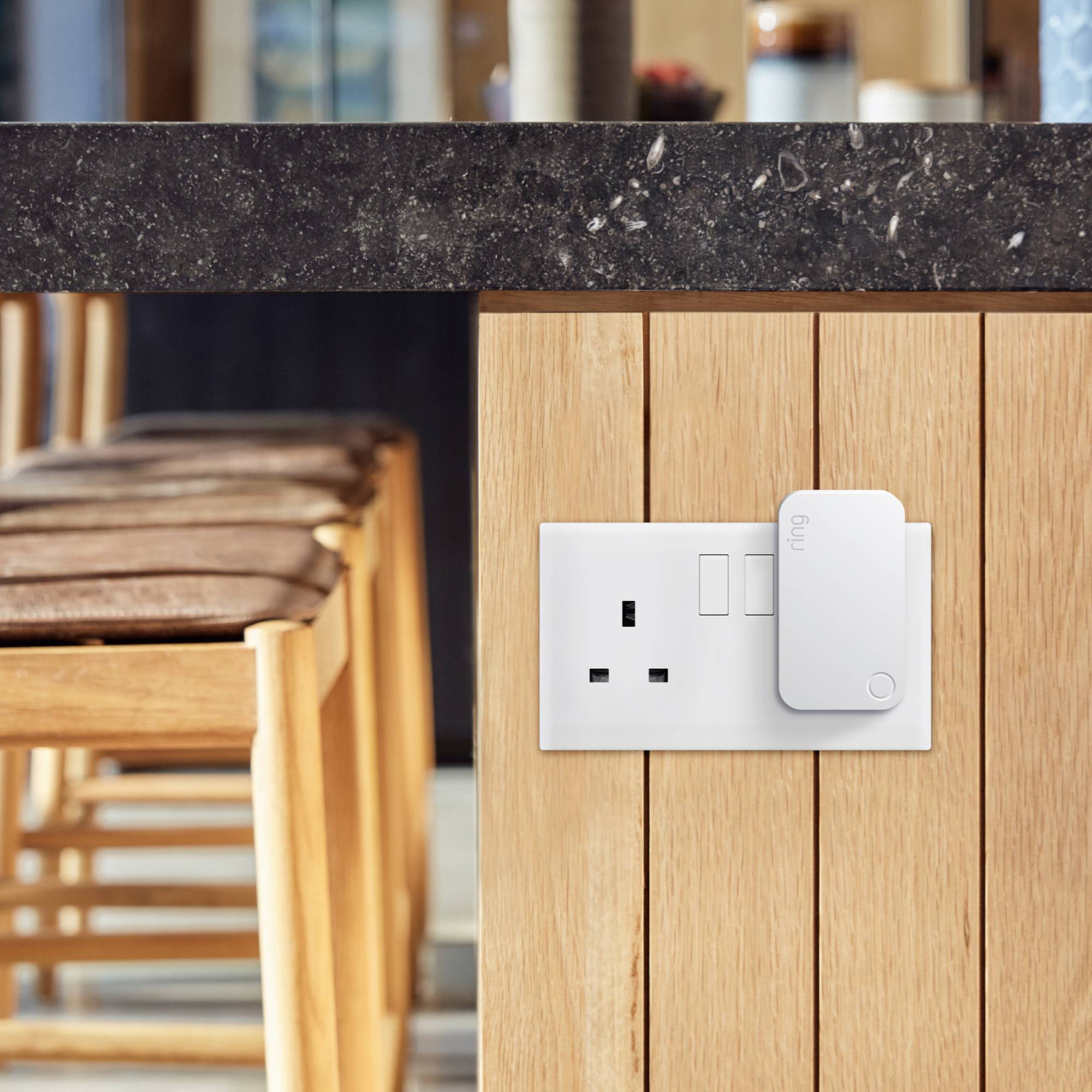 ring Alarm Range Extender (2nd Gen) 4AR1SZ-0EU0 Sistemi di allarme senza fili espandibile Amplificatore di segnale-1
