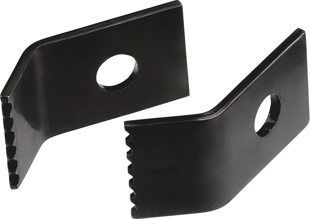 Due lamiere metalliche nere con fori ovali al centro e bordi seghettati. Sono disposte in modo obliquo l'una rispetto all'altra.
