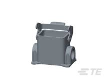 Contenitore rettangolare grigio in metallo con coperchio aperto, idoneo per applicazioni industriali e soluzioni di cablaggio.