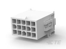 Connettore bianco con multiple prese rettangolari disposte in modo strutturato, utilizzato nei circuiti elettrici.