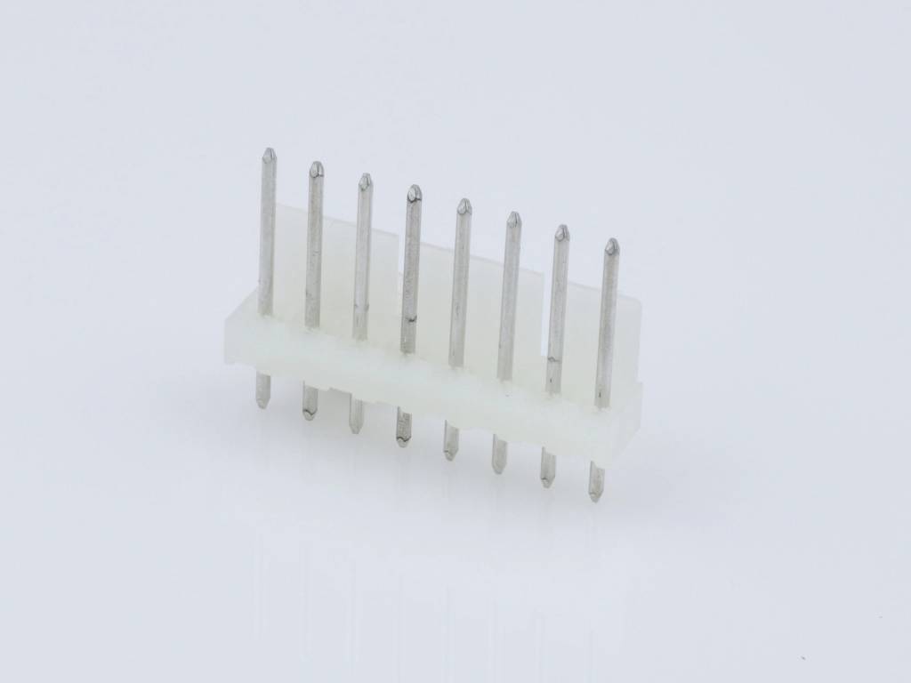 Un connettore bianco in plastica con dieci piedini metallici disposti su due file.
