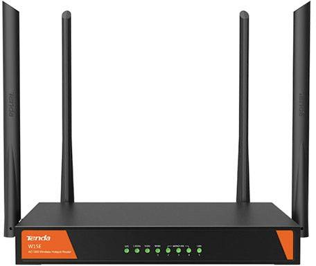 Router WLAN con quattro antenne, modello 'Tenda AC1200', in posizione verticale. Il lato frontale mostra gli indicatori di stato e il logo del marchio.