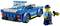 Un modello Lego di un'auto di polizia blu con una figura di poliziotto accanto che tiene una torcia elettrica.