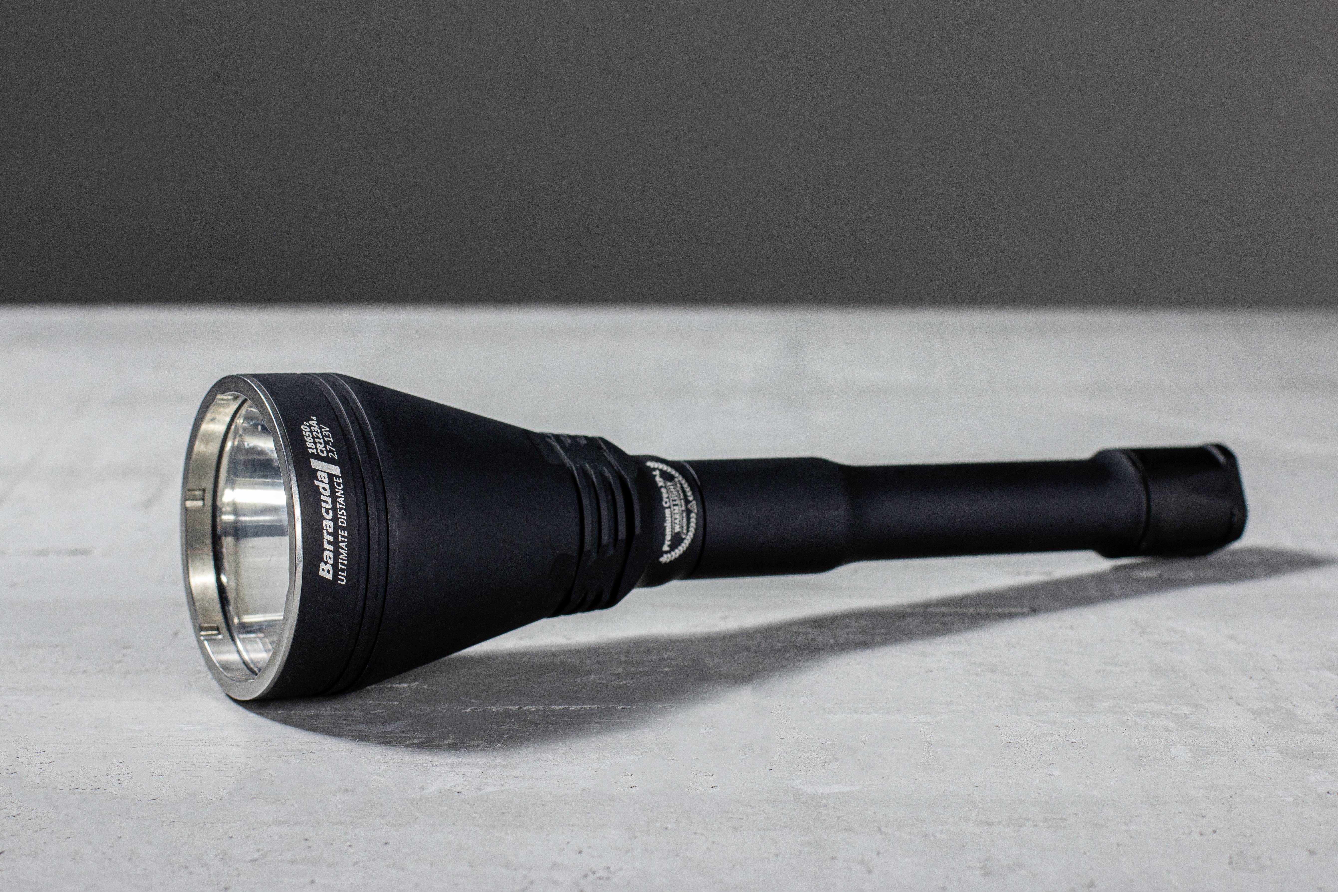 ArmyTek Barracuda warm LED (monocolore) Lampada portatile a batteria ricaricabile 1350 lm 720 h 303 g