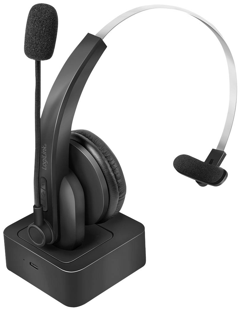 Un headset wireless con microfono su una stazione di ricarica, adatto per teleconferenze e riunioni online.